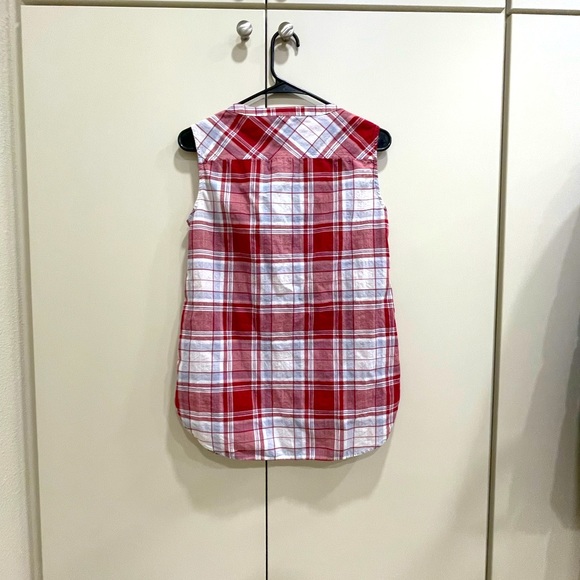 Eddie Bauer. patriotic sleeveless shirt worn once! - Picture 2 of 8